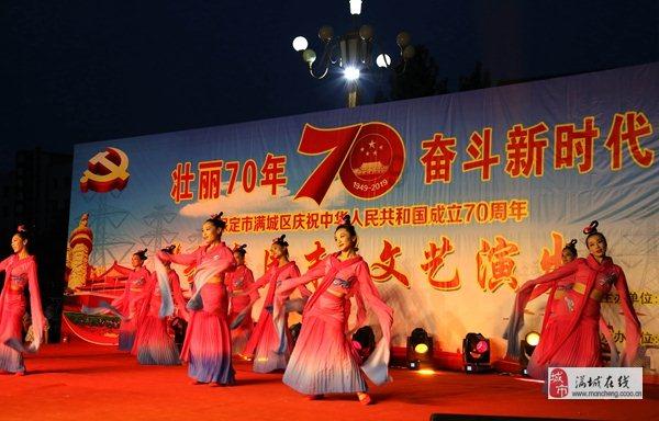 谁知道“proud of you”这首歌的全部歌词呀！带中文。游戏画面